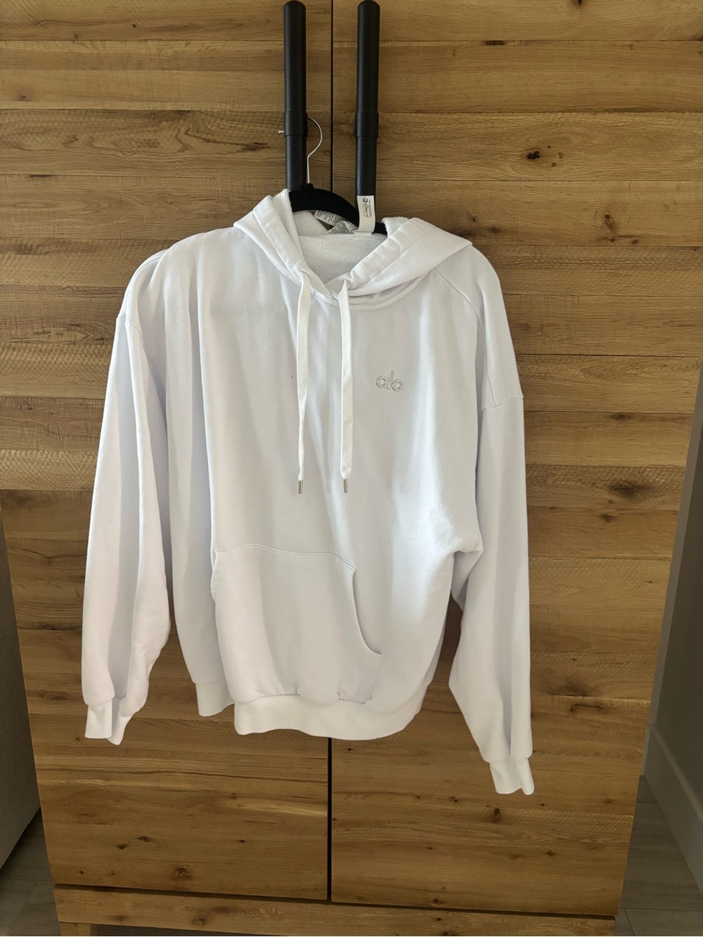 Alo Yoga Accolade Hoodie Womens Size M Oversized White Sweatshirt Athleisure